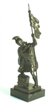 Florian-Figur auf Marmorsockel, ca. 33 cm hoch